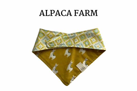 Alpacas & Citron Geometric Print Reversible Tie/On Bandana
